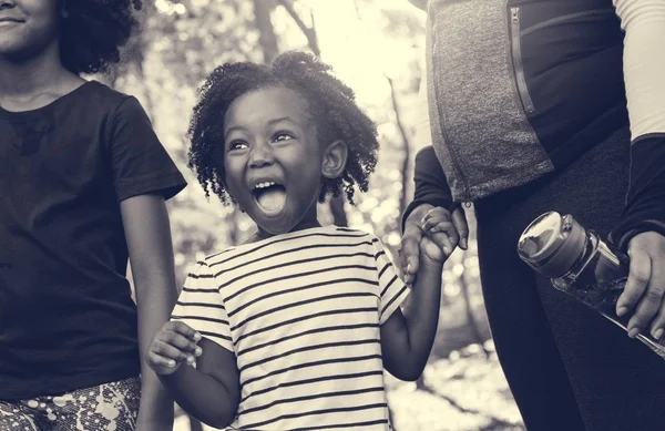 Little girl in park — Stock Photo, Image