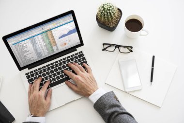 Çalışma alanı tablosu dizüstü bilgisayar