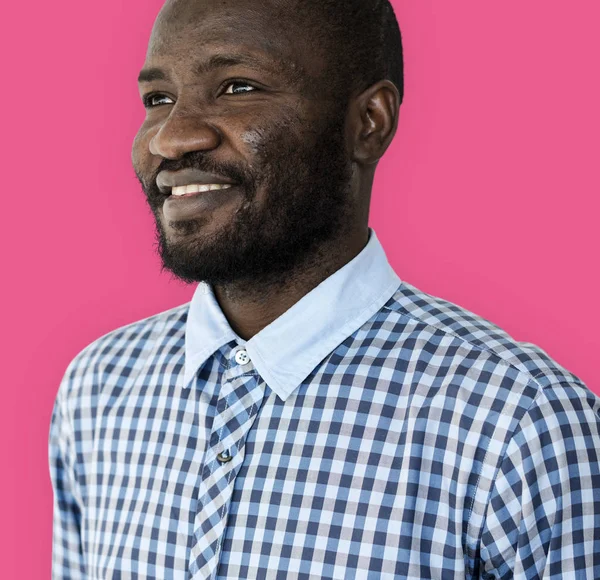 Hombre afroamericano sonriendo —  Fotos de Stock