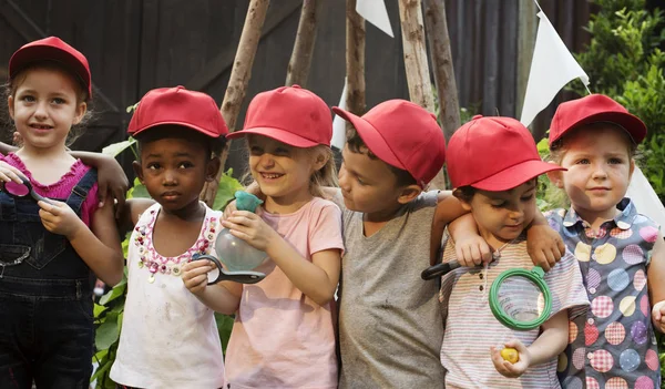 Entorno de aprendizaje para niños juntos — Foto de Stock