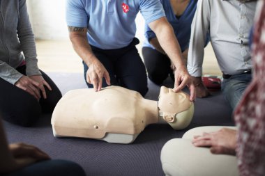 CPR ilk yardım eğitimi