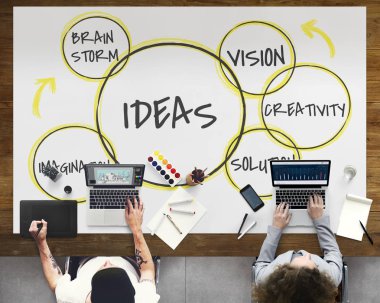 Dizüstü bilgisayarlar ile emekçilerin