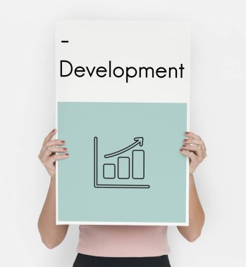 Kişi holding yönetim kurulu.