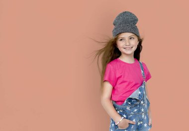 mutlu sevimli küçük kız