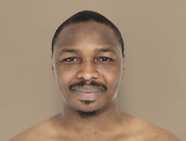 Afrikalı erkek gülümseyen