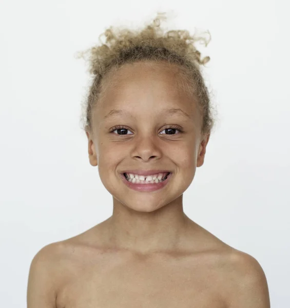 Sourire afro-américain garçon — Photo