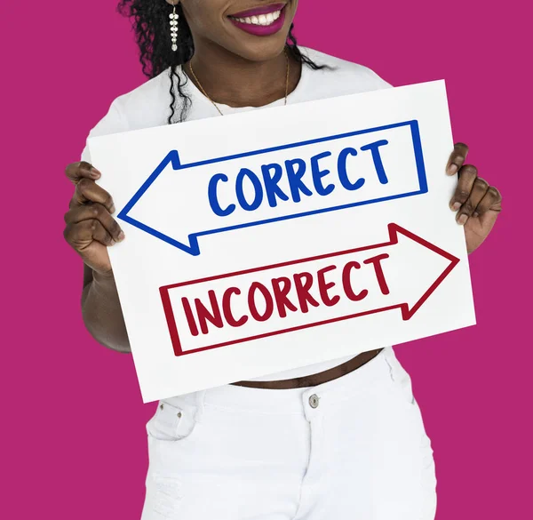 African woman holding paper placard — Stock Photo, Image