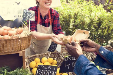 Kadın sahibi gracery shop