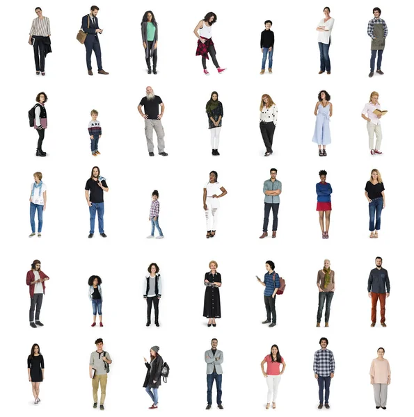 Çok ırklı insanlar ayakta 