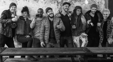 Farklı insanlar zevk bira