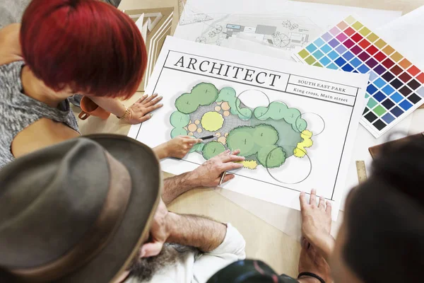 Yaratıcı insanlar yeni proje çalışma