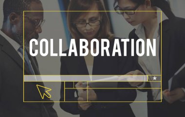 İş adamları projeyi tartışıyor