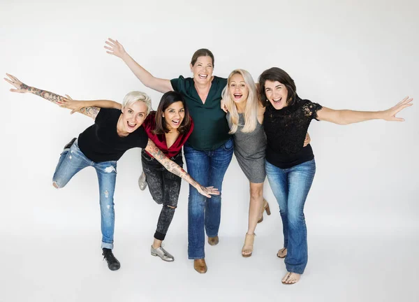 Felice gruppo di donne — Foto Stock