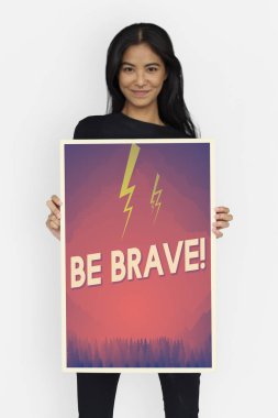 kadın holding tasarlamak