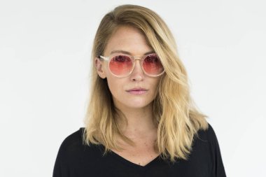 güzel beyaz sarışın kadın