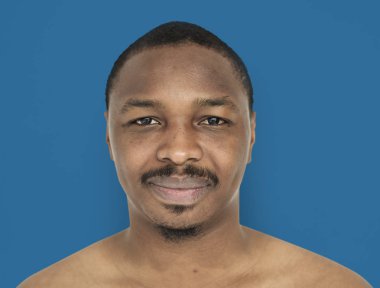 Afrikalı erkek gülümseyen