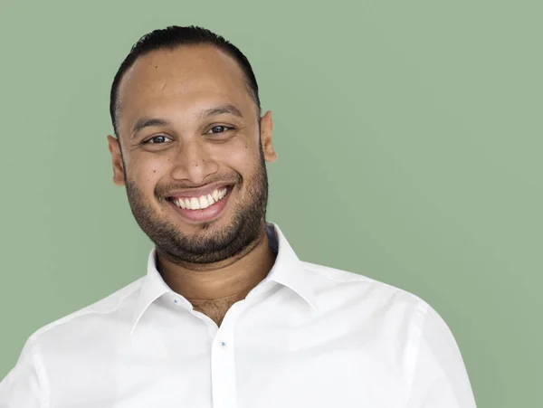 Sonriente hombre de negocios en el estudio — Foto de Stock