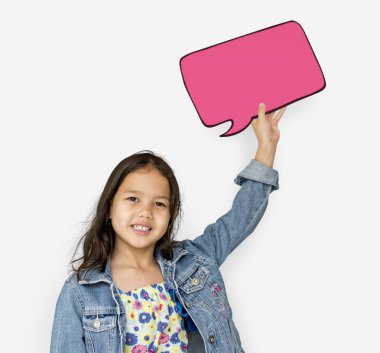 Küçük kız Holding Chat Kutusu