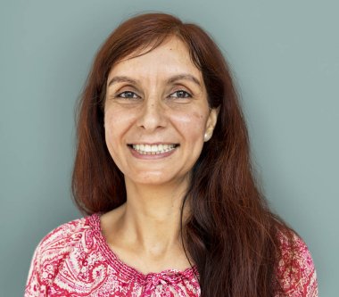 güler Kızılderili kadın yüz