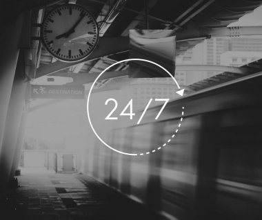 tren istasyonu platformu