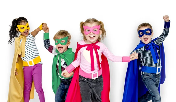 Niños felices en trajes super heroe —  Fotos de Stock