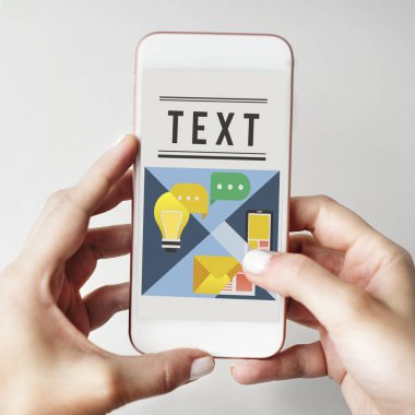 Cep telefonu holding insan eller