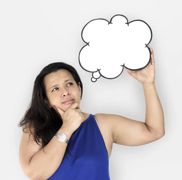 Mujer pensativa sosteniendo burbuja de pensamiento —  Fotos de Stock