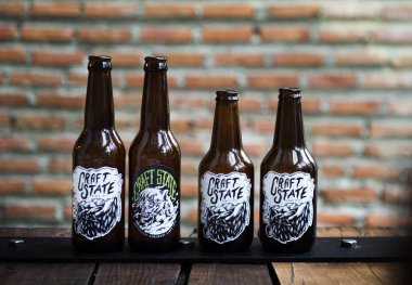 Zanaat bira şişeleri