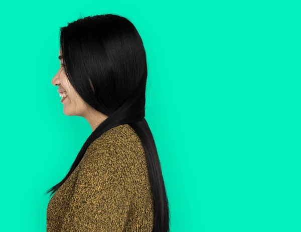 Vacker asiatisk kvinna ler — Stockfoto