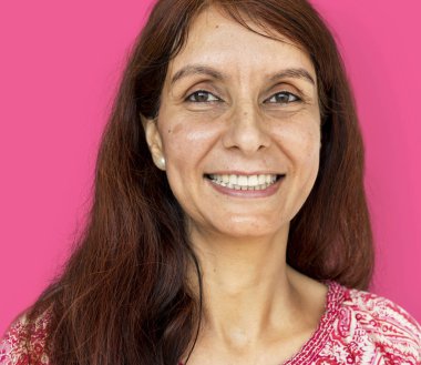 güler Kızılderili kadın yüz