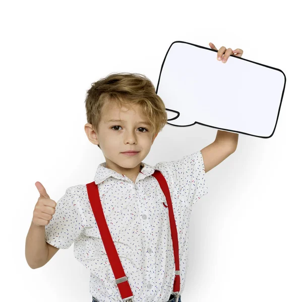 Chłopiec trzyma Papercraft dymek — Zdjęcie stockowe