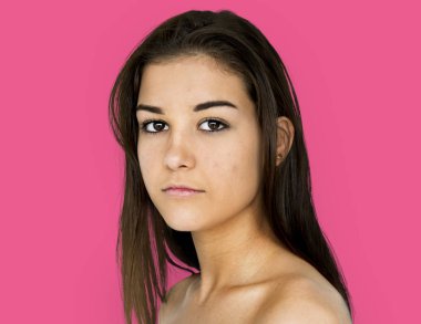 Kadın bakan yüzü ile