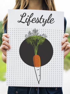 kadın holding tasarlamak 