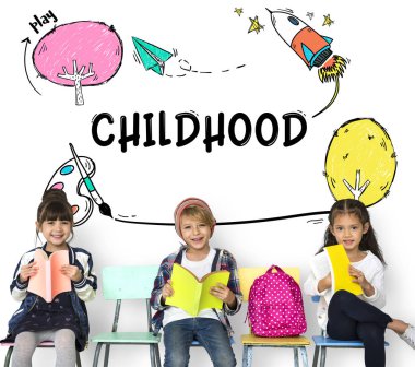 okul sandalye üzerinde oturan çocukları