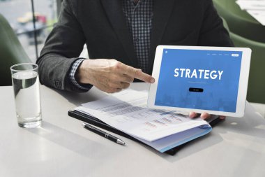 iş adamı işaret parmağı dijital Tablet