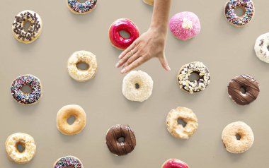 çörek yukarıda el