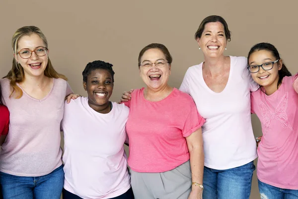 Grupo de Mulheres Multiétnicas — Fotografia de Stock