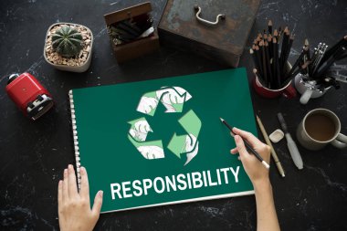 Yaratıcı tasarımcı çalışma