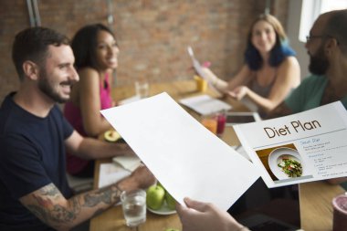 Toplantı mı insanlar