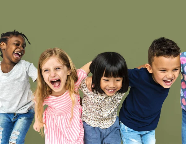 Rir crianças multiétnicas — Fotografia de Stock