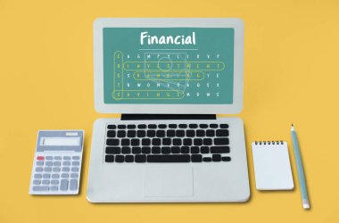 Çalışma alanı ile modern dizüstü