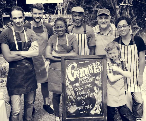 Farmers at the Market with Board — Stock Photo, Image