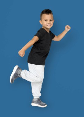 Sevimli küçük çocuk.