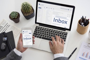 Çalışma alanı tablosu dizüstü bilgisayar