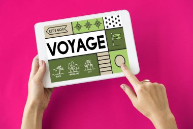 Dijital tablet holding insan eller 