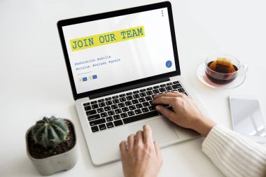 Çalışma alanı tablosu dizüstü bilgisayar