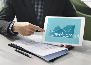 iş adamı işaret parmağı dijital Tablet