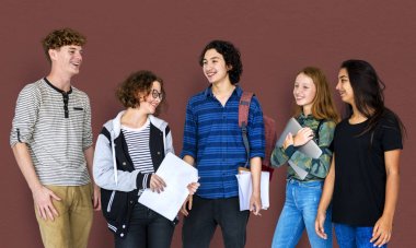 Birlikte Studio'da farklı öğrenciler