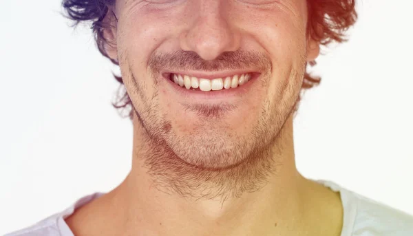 Attraktiva mannen leende — Stockfoto