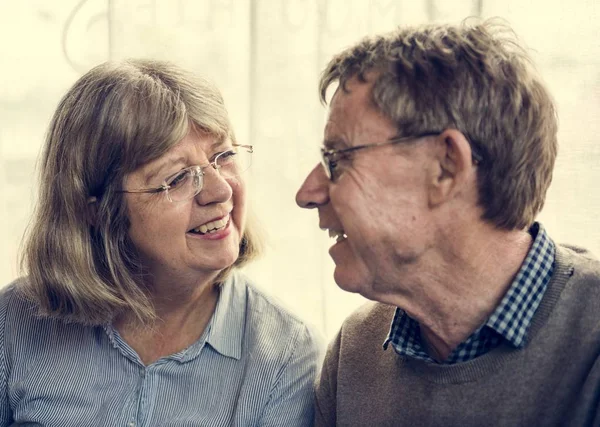 Šťastný starší pár — Stock fotografie